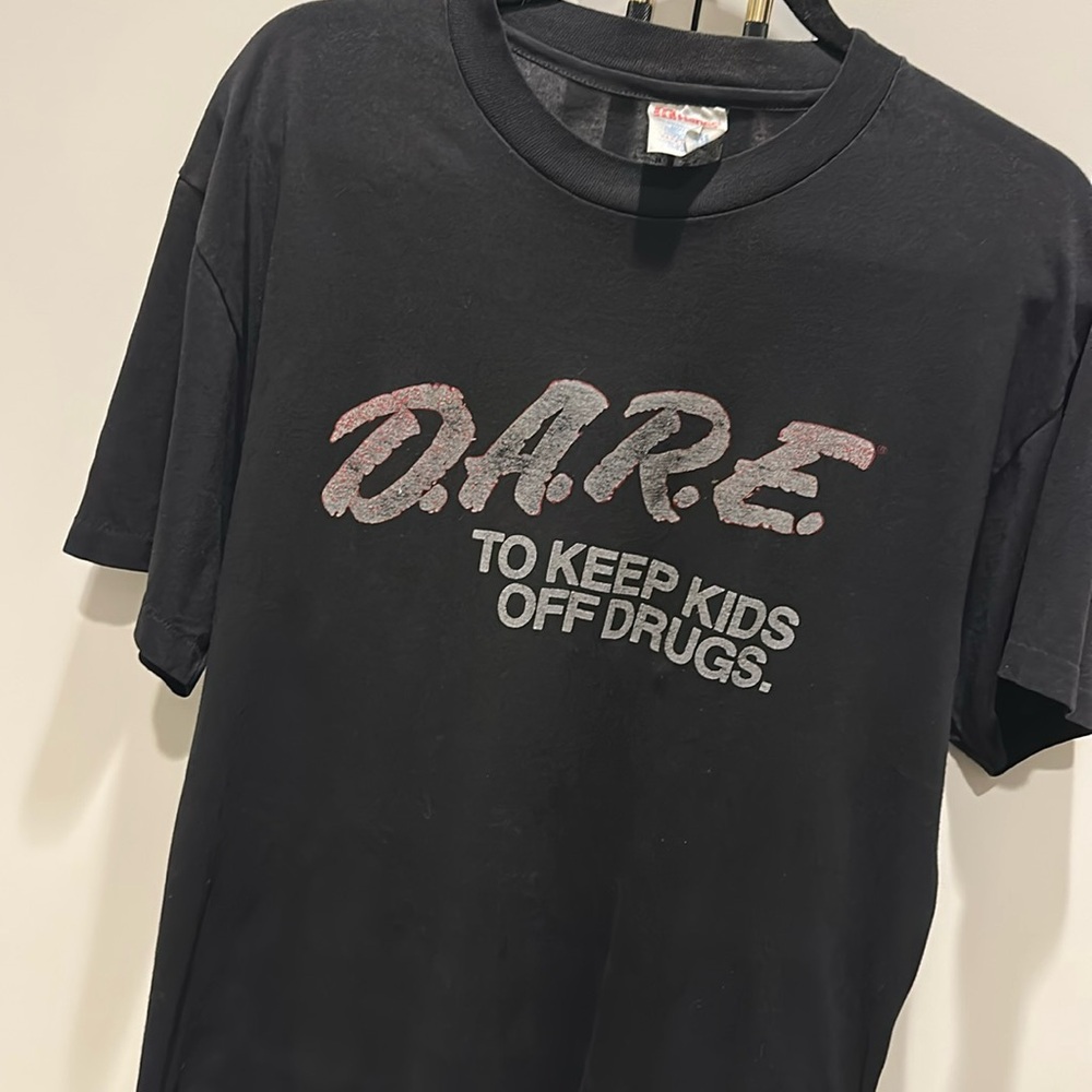Vintage DARE / D.A.R.E. T-Shirt